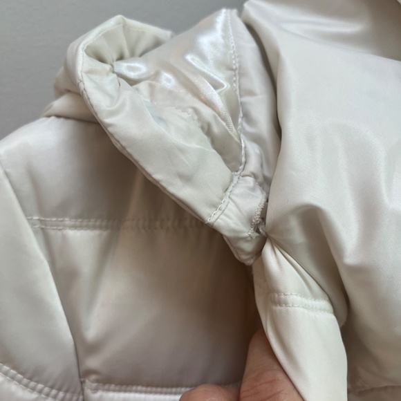 Woman's Laundry Cream Colored  Puffer Coat- Size XS - Picture 6 of 15